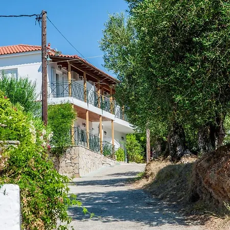 Aparthotel Thimios